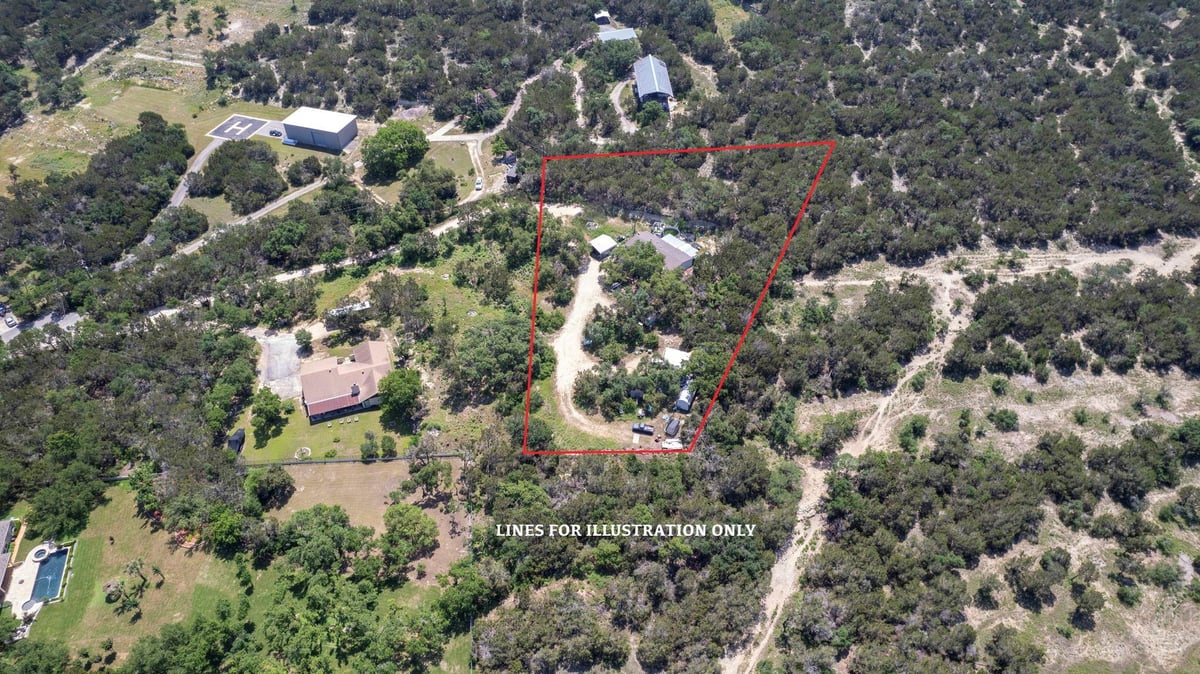 View 145 N Tumbleweed TRL in Lake Rdg Estates 14 Sec 3 145 N Tumbleweed TRL - property photo 1 - Luxury lot in Lake Rdg Estates 14 Sec 3, Austin, TX