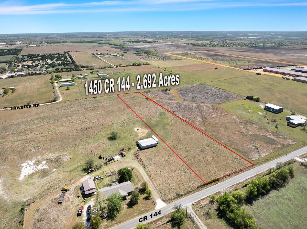 1450 County Road 144 - property photo 1 - Luxury lot in Manchaca, Georgetown, TX