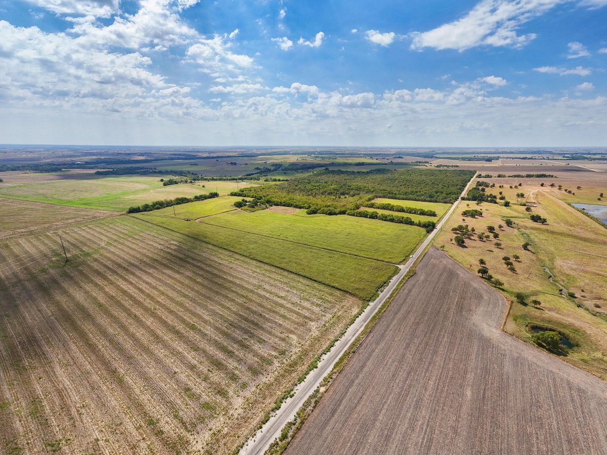 Kitchen at 1451 Cr 483 - N/A, Taylor, TX