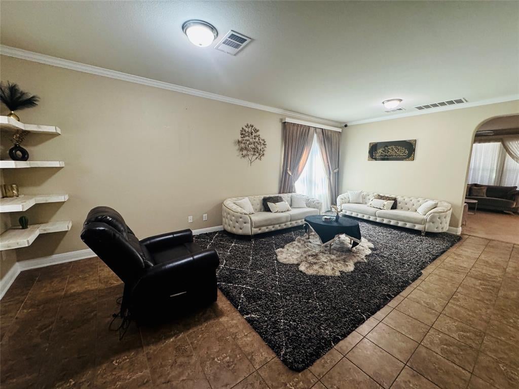 Primary bedroom at 14600 Lake Victor Dr - 3 bed 2 bath home
