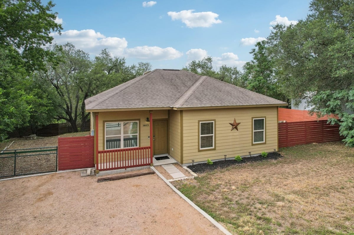 View 14613 Branding Iron Pass in Apache Shores Sec 05 14613 Branding Iron Pass - front exterior - Luxury home in Apache Shores Sec 05, Austin, TX