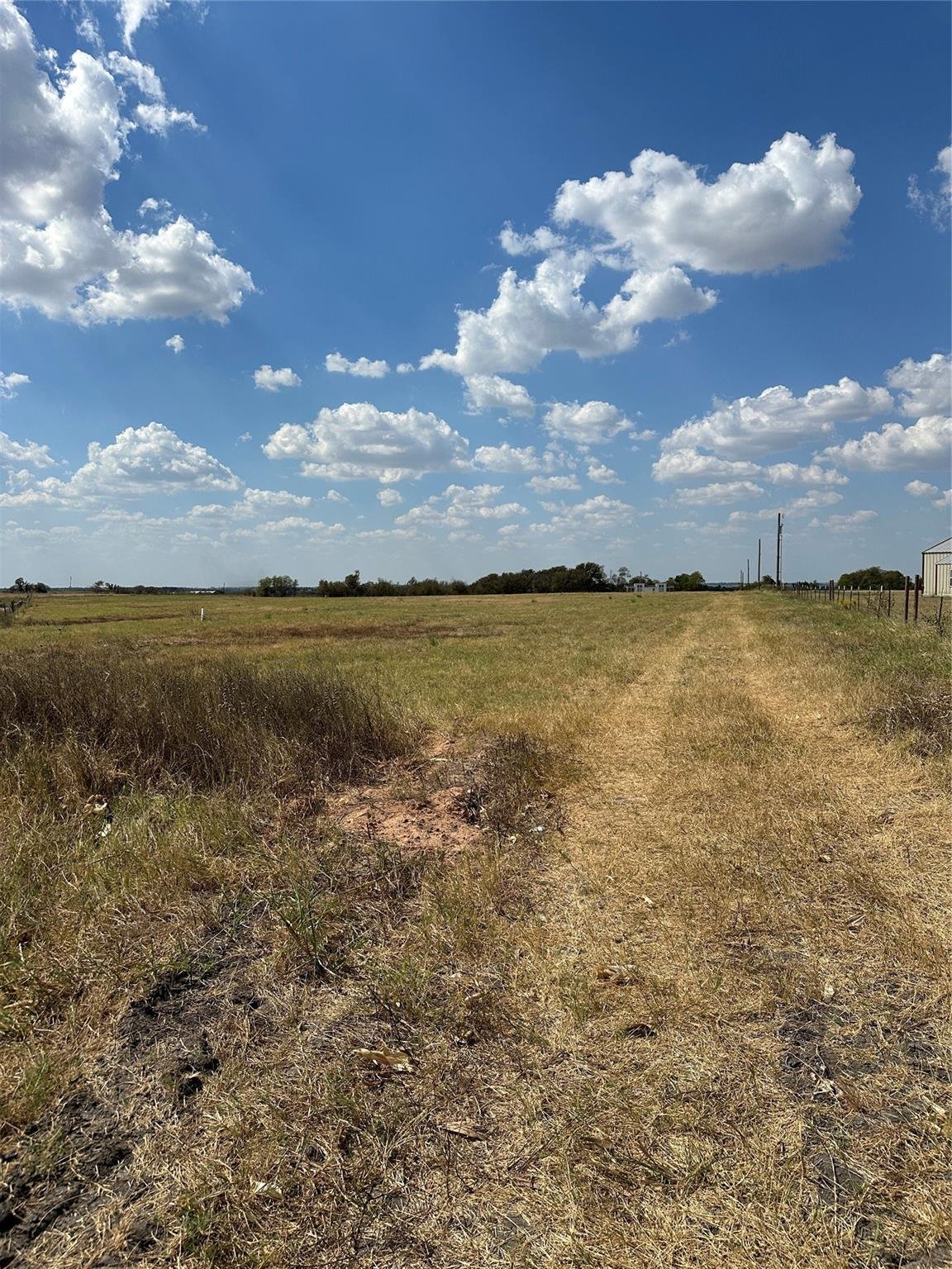 View 1469 County Road 451 in n/a 1469 County Road 451 - front exterior - Luxury lot in n/a, Coupland, TX