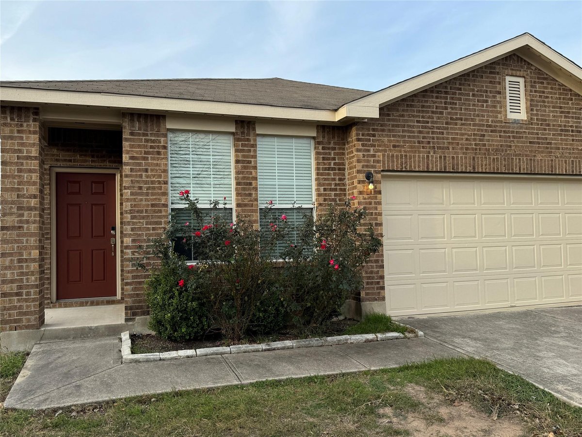 View 147 Pine Arbol Pass in Sunfield Ph One Sec Two 147 Pine Arbol Pass - property photo 1 - Luxury home in Sunfield Ph One Sec Two, Buda, TX