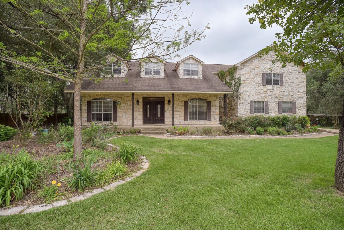 View 147 Spring Mdw in Jacobs Landing 147 Spring Mdw - front exterior - Luxury home in Jacobs Landing, Bastrop, TX