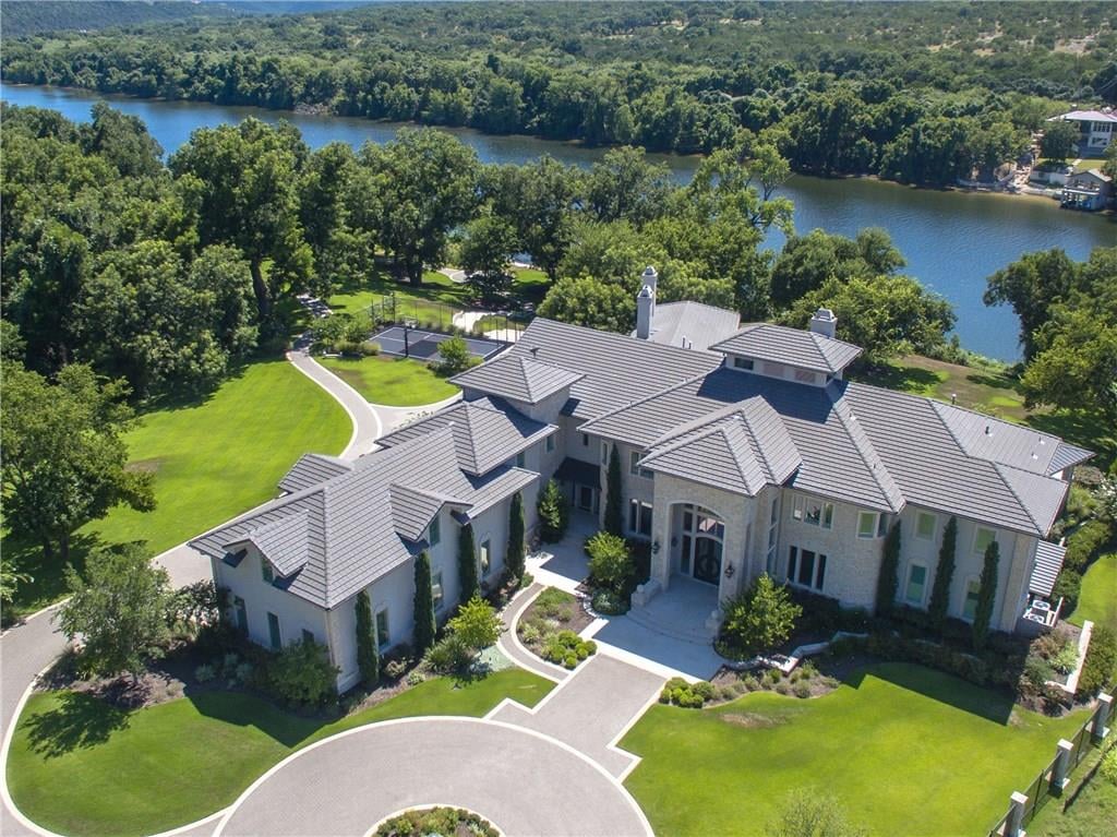 View 14800 & 14808 FLAT TOP RANCH Rd in Lake Austin 14800 & 14808 FLAT TOP RANCH Rd - property photo 1 - Luxury home in Lake Austin, Austin, TX