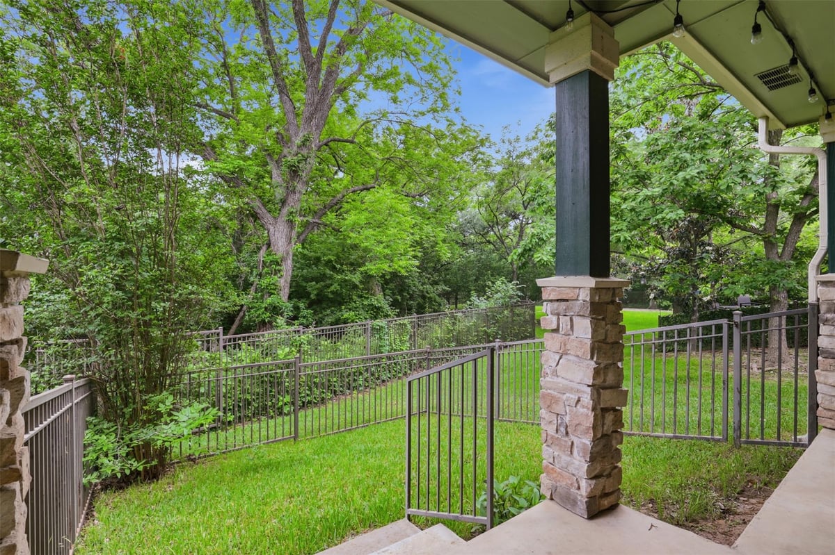 View 1481 E Old Settlers BLVD Unit #1502 in Chandler Creek Condo Ph 01-B 1481 E Old Settlers BLVD Unit #1502 - front exterior - Luxury home in Chandler Creek Condo Ph 01-B, Round Rock, TX