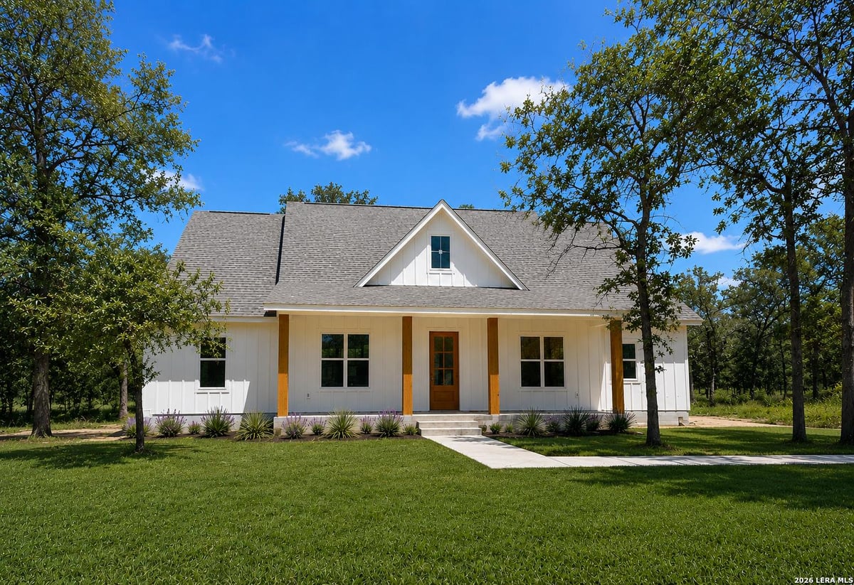 View 1488 Barth Rd in Mesquite Meadows 1488 Barth Rd - property photo 1 - Luxury home in Mesquite Meadows, Dale, TX