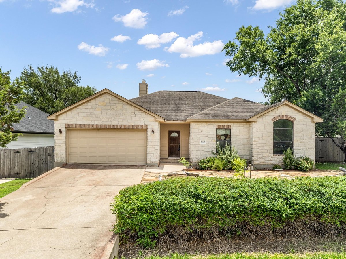 View 14900 Longbranch DR in Apache Shores Sec 05 14900 Longbranch DR - property photo 1 - Luxury home in Apache Shores Sec 05, Austin, TX