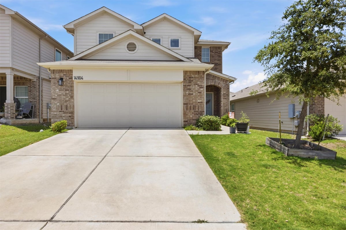 View 14904 Shalestone WAY in Stonewater 14904 Shalestone WAY - front exterior - Luxury home in Stonewater, Manor, TX