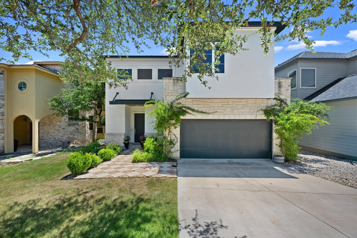 View 14905 Oklahoma ST in Mountain View 14905 Oklahoma ST - property photo 1 - Luxury home in Mountain View, Austin, TX