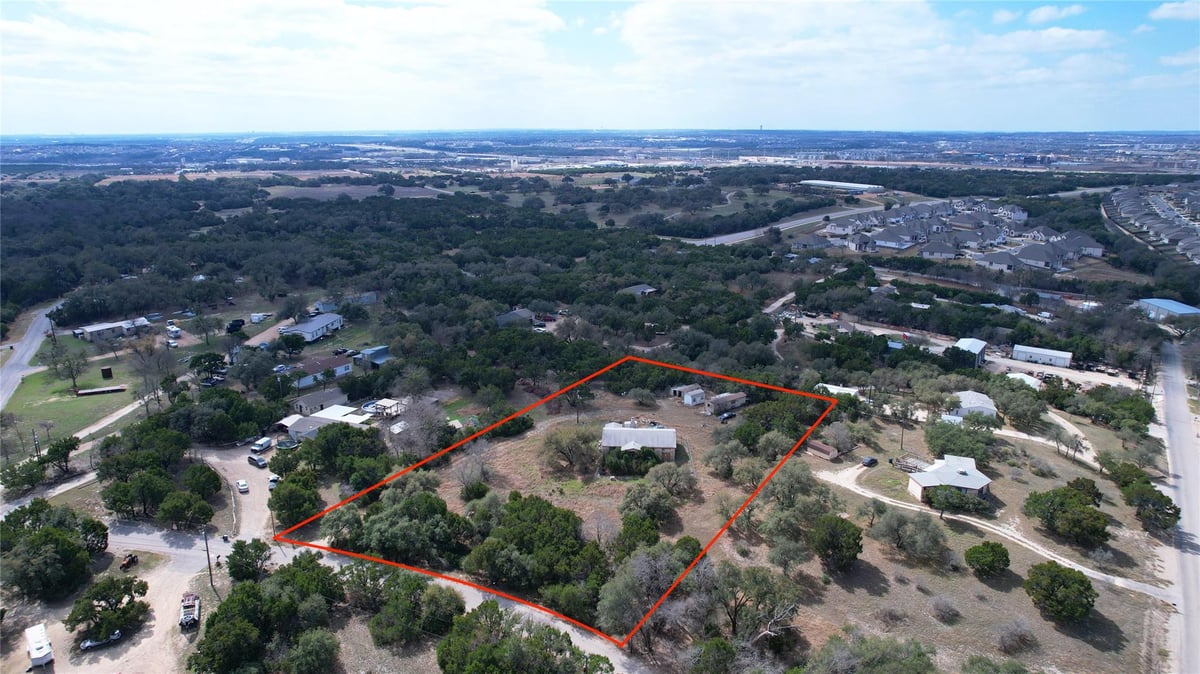 View 150 Mikes Way in South San Gabriel Ranches 150 Mikes Way - property photo 1 - Luxury lot in South San Gabriel Ranches, Leander, TX