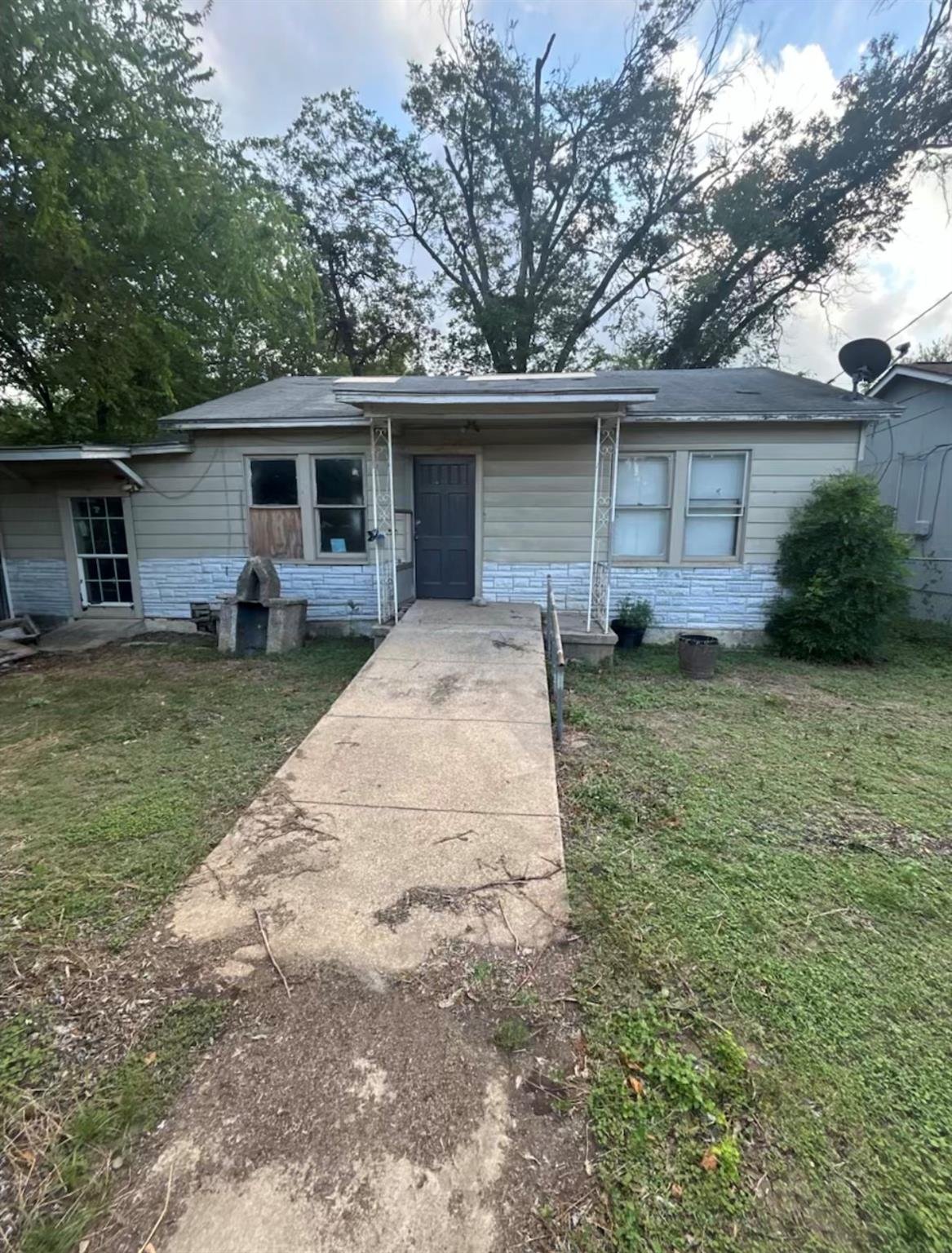 View 150 Ricardo ST in San Antonio 150 Ricardo ST, photo 1 of 7, San Antonio, San Antonio, TX