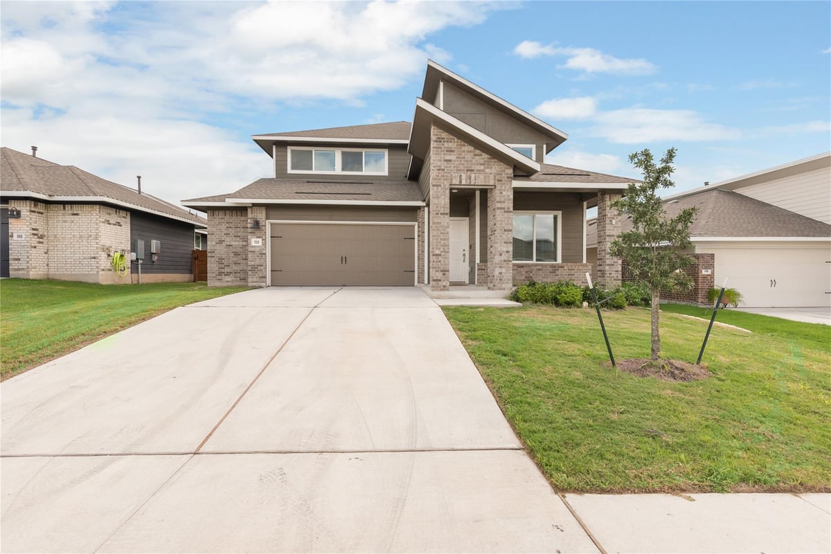 View 150 Tofalla in Plum Creek Ph 2 Sec 3 150 Tofalla - front exterior - Luxury home in Plum Creek Ph 2 Sec 3, Kyle, TX