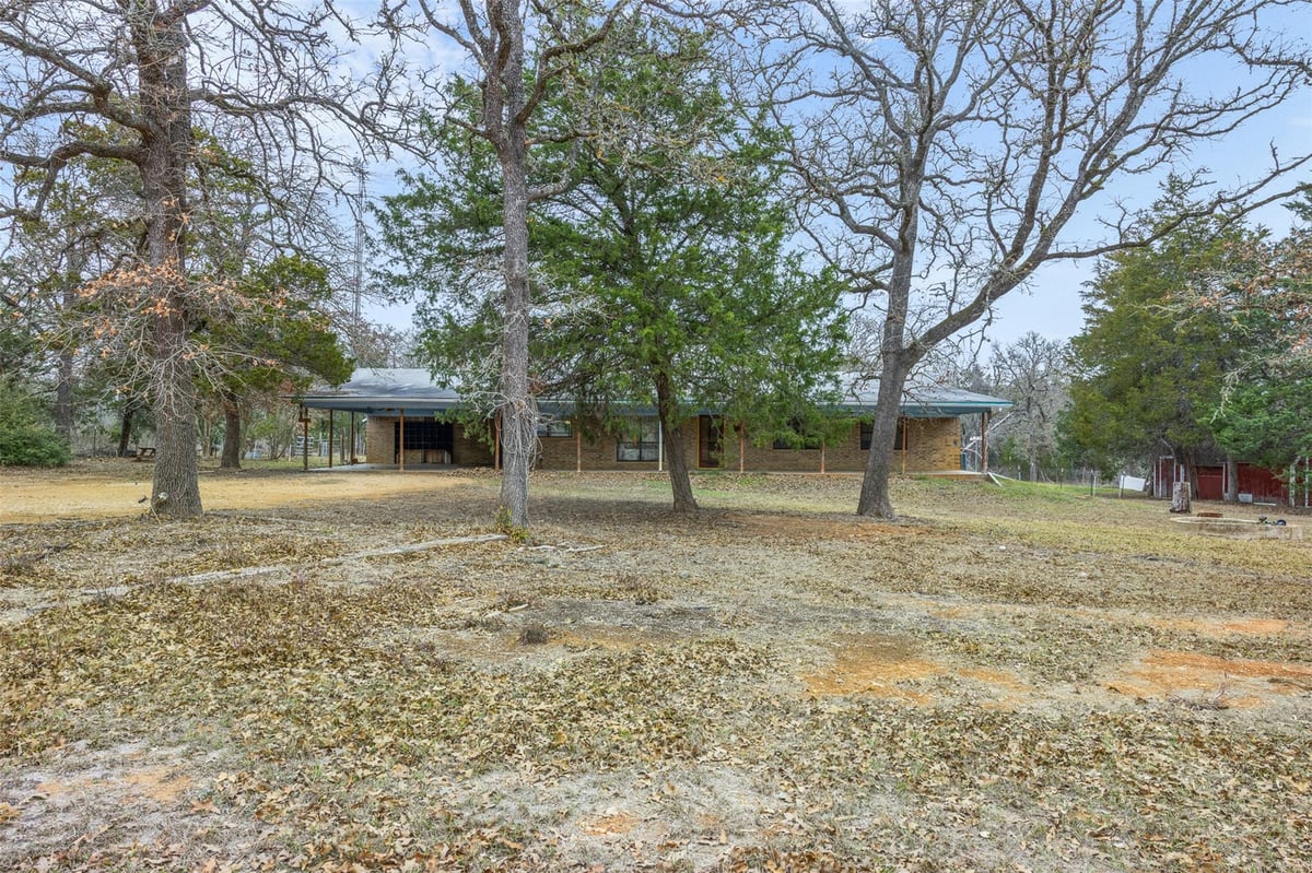 View 150 Turner Ln in Kee-El 150 Turner Ln - front exterior - Luxury home in Kee-El, Paige, TX