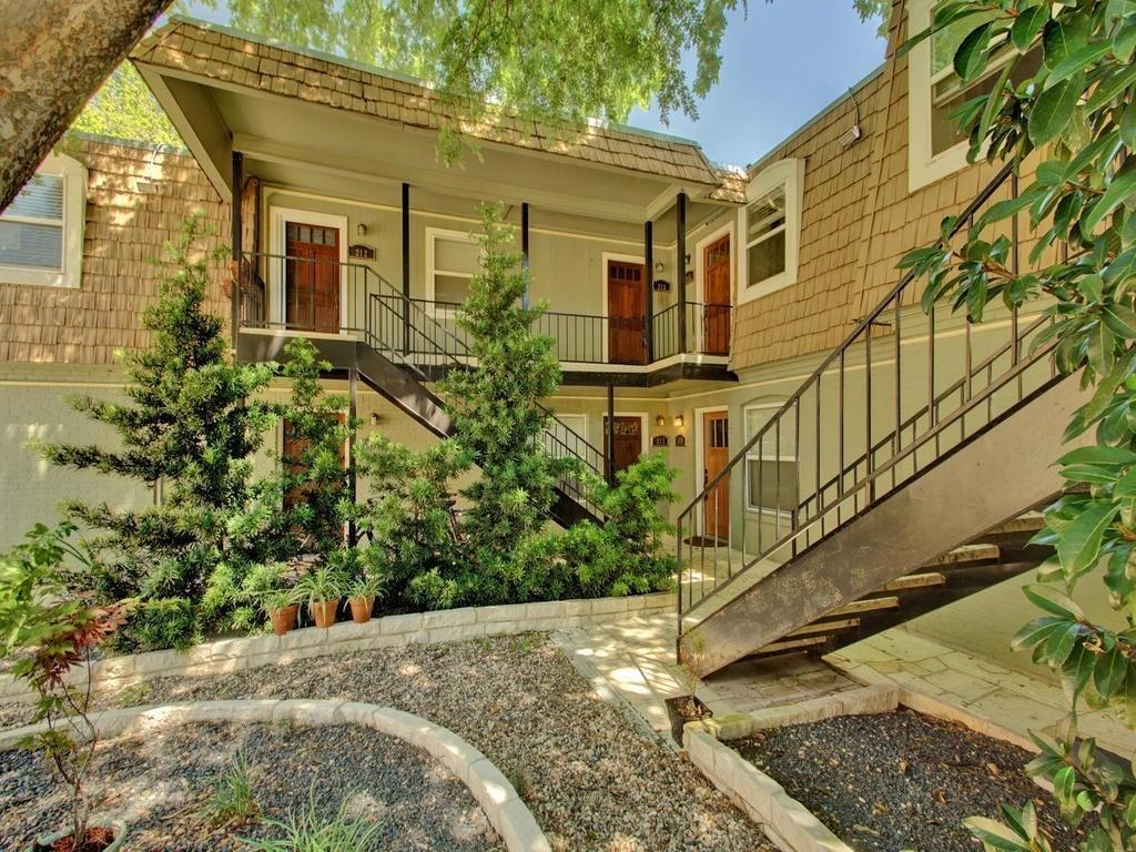 View 1500 East Side DR Unit #213-A in Travis Heights Condo The Amd 1500 East Side DR Unit #213-A - property photo 1 - Luxury home in Travis Heights Condo The Amd, Austin, TX