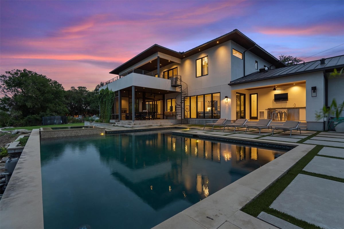 View 1500 The High Rd in Westlake Highlands 1500 The High Rd - front exterior - Luxury home in Westlake Highlands, Austin, TX