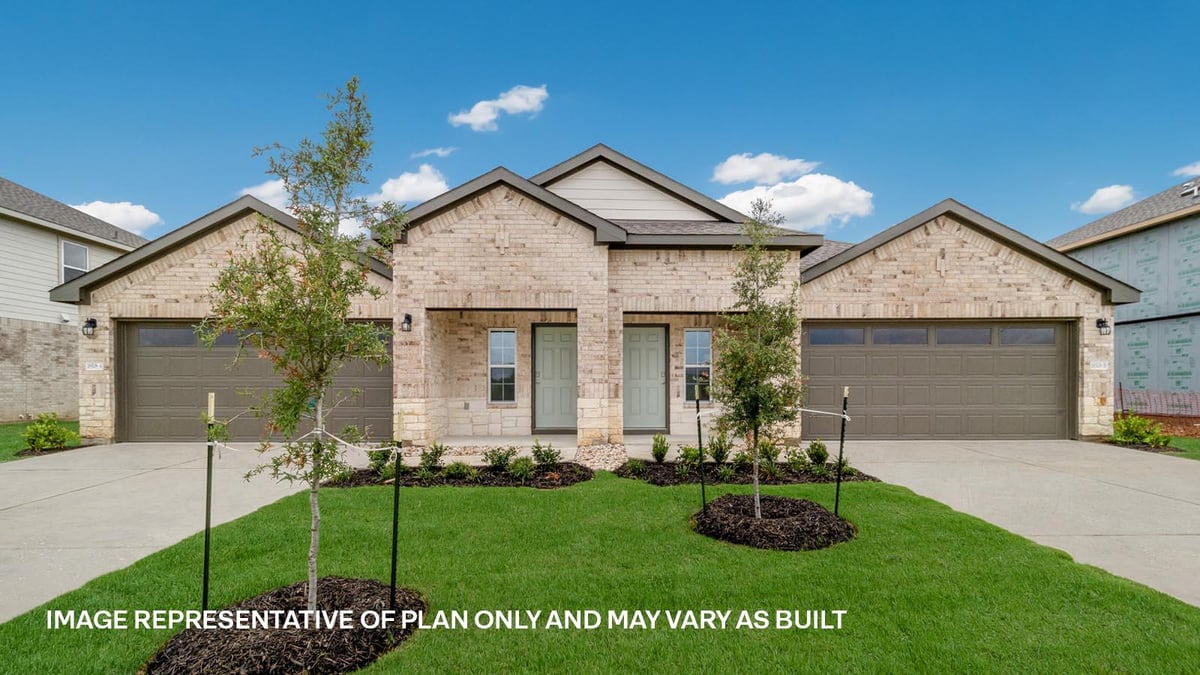 15017-A Afleet Alex ST - front exterior - Luxury home in PALOMINO, Manor, TX