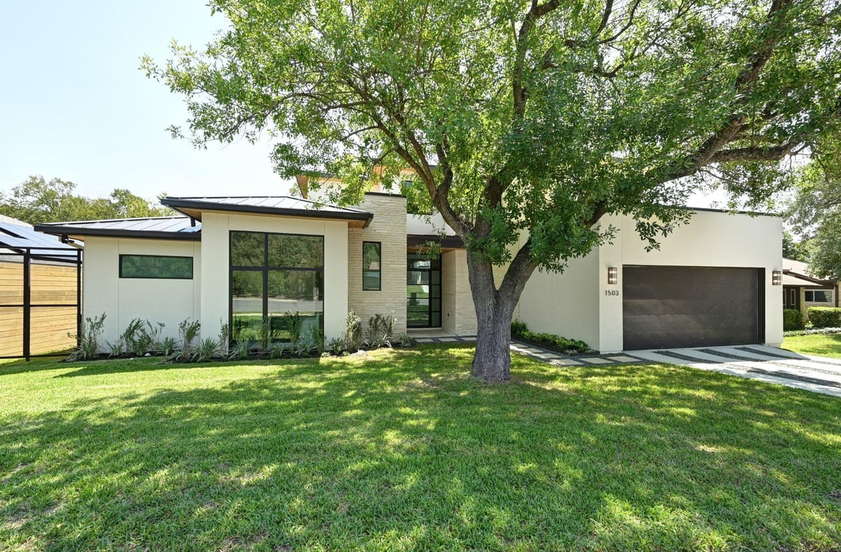 View 1503 Barn Swallow DR in Woodhaven 1503 Barn Swallow DR - property photo 1 - Luxury home in Woodhaven, Austin, TX