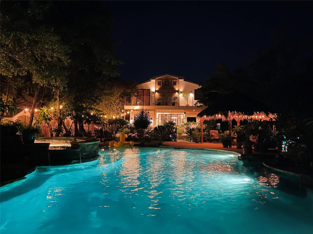 View 1503 Carlotta LN in Rio Robles Sec 02 1503 Carlotta LN - property photo 1 - Luxury home in Rio Robles Sec 02, Austin, TX