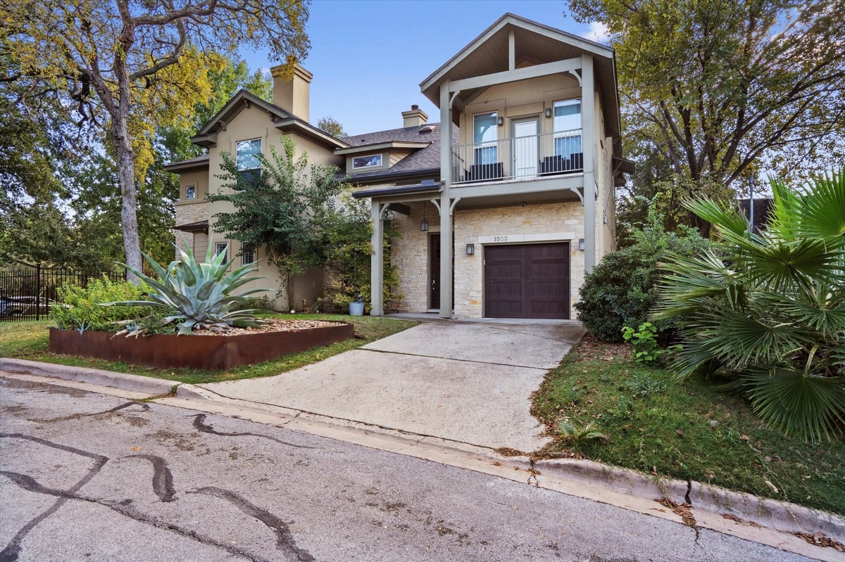 View 1503 Juliet ST in Jessie Street Twnhms 1503 Juliet ST - front exterior - Luxury home in Jessie Street Twnhms, Austin, TX