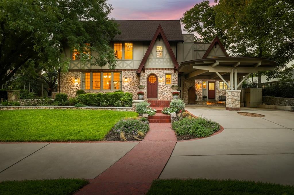 View 1504 W Lynn ST in Enfield C 1504 W Lynn ST - front exterior - Luxury home in Enfield C, Austin, TX