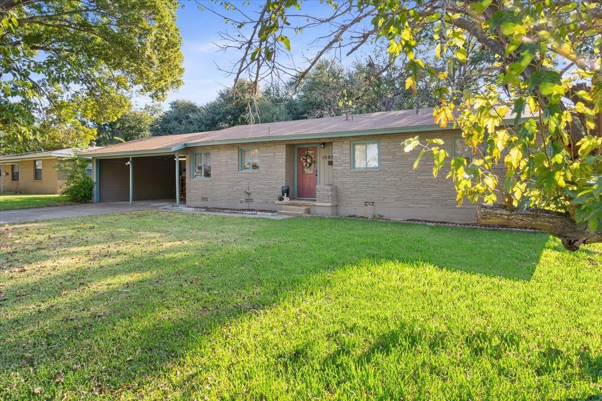 Kitchen at 1505 S 49th St - 3 bed 3 bath home