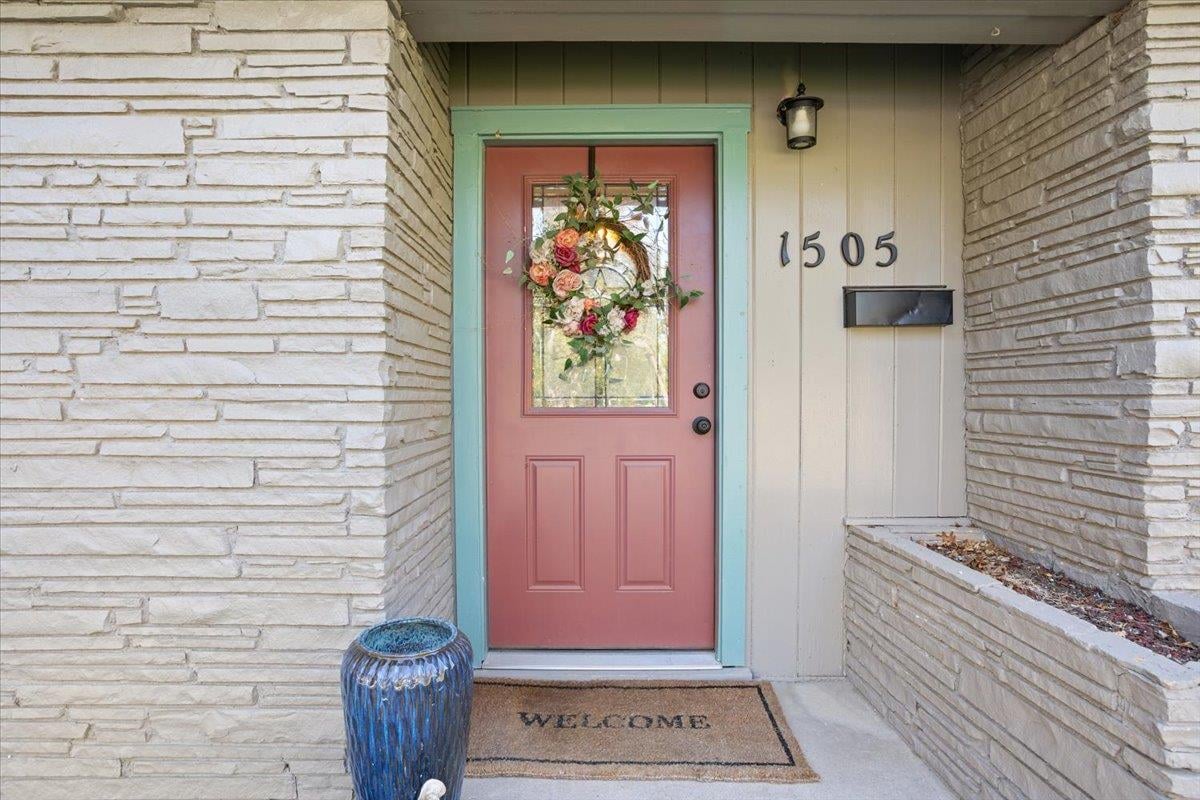 Primary bedroom at 1505 S 49th St - 3 bed 3 bath home