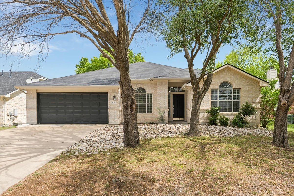 View 1506 Cosmos Way in Bohls Place Sec 06 1506 Cosmos Way - front exterior - Luxury home in Bohls Place Sec 06, Pflugerville, TX