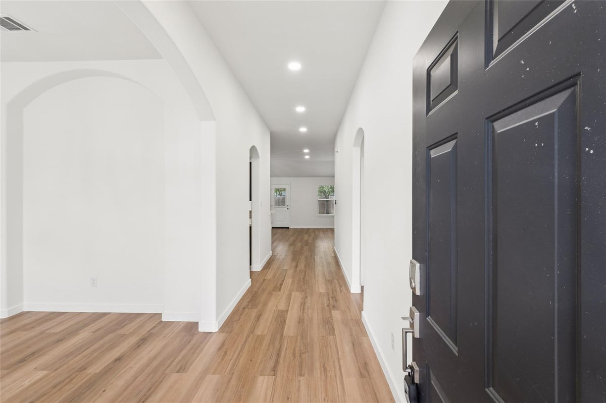 Primary bedroom at 1506 Cosmos Way - 3 bed 2 bath home