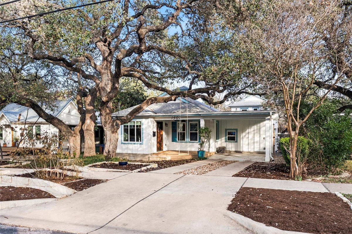 View 1507 Newning Ave in Steiner T C 1507 Newning Ave - front exterior - Luxury home in Steiner T C, Austin, TX