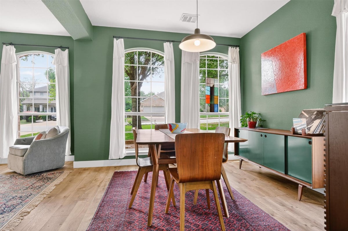 Primary bedroom at 1508 Deer Ledge Trl - 4 bed 3 bath home