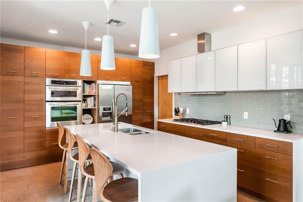 View 1508 Garner Ave in Barton Heights B 1508 Garner Ave - property photo 1 - Luxury home in Barton Heights B, Austin, TX