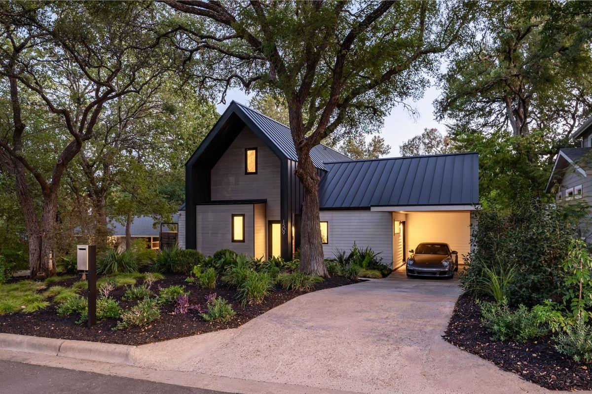 View 1509 Grayford DR in South Congress 1509 Grayford DR, photo 1 of 38, South Congress, Austin, TX