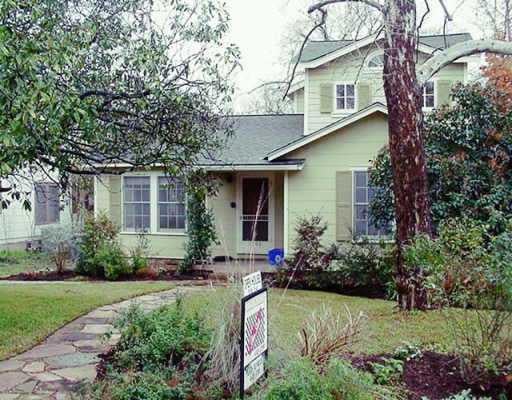 View 1509 OXFORD Ave in BARTON HEIGHTS B 1509 OXFORD Ave - property photo 1 - Luxury home in BARTON HEIGHTS B, Austin, TX