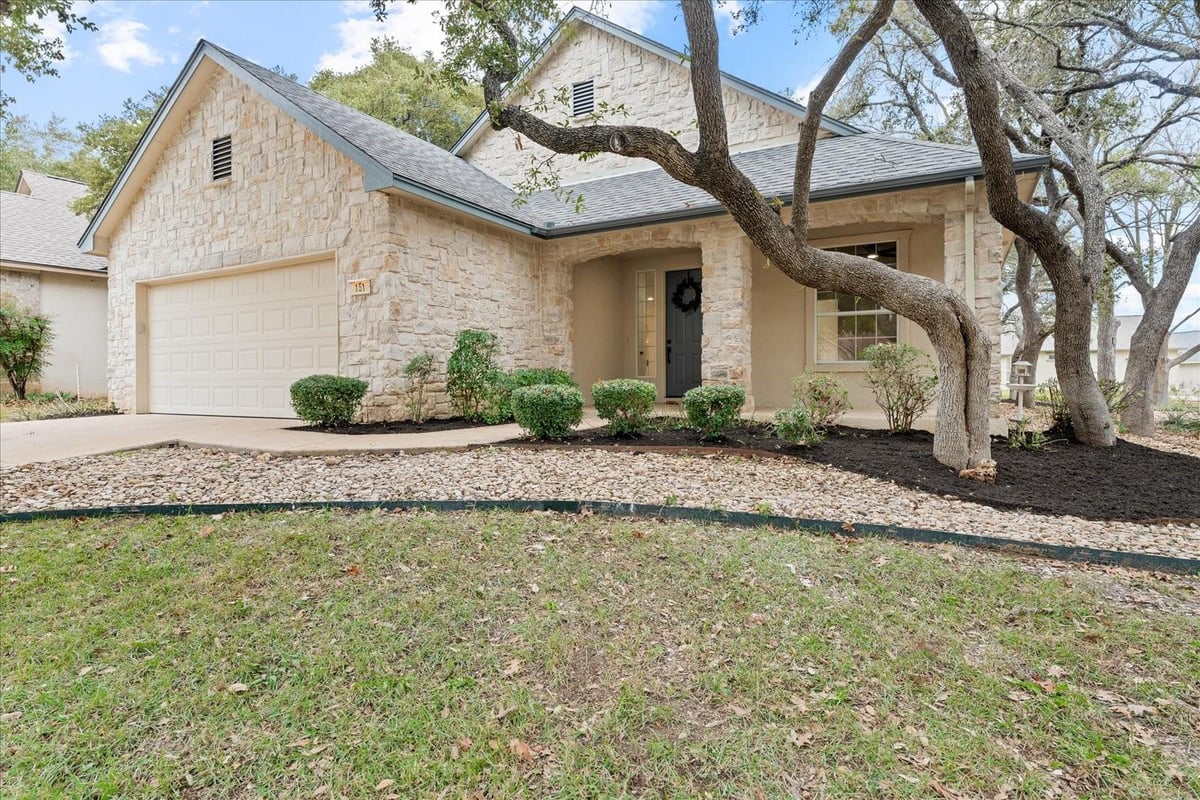 View 151 Dan Moody Trl in Sun City Georgetown Neighborhood 03 151 Dan Moody Trl - property photo 1 - Luxury home in Sun City Georgetown Neighborhood 03, Georgetown, TX