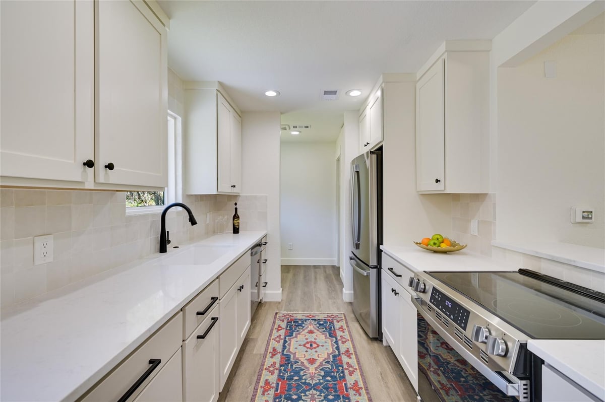 Kitchen at 151 Star Thistle Trl - 2 bed 2 bath home