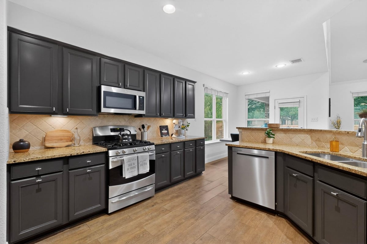 Kitchen at 1510 Coldwater Holw - 4 bed 2 bath home