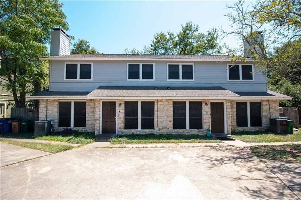 View 1513 Camp Craft RD Unit #D in Westlake Crossroads 1513 Camp Craft RD Unit #D - property photo 1 - Luxury home in Westlake Crossroads, West Lake Hills, TX