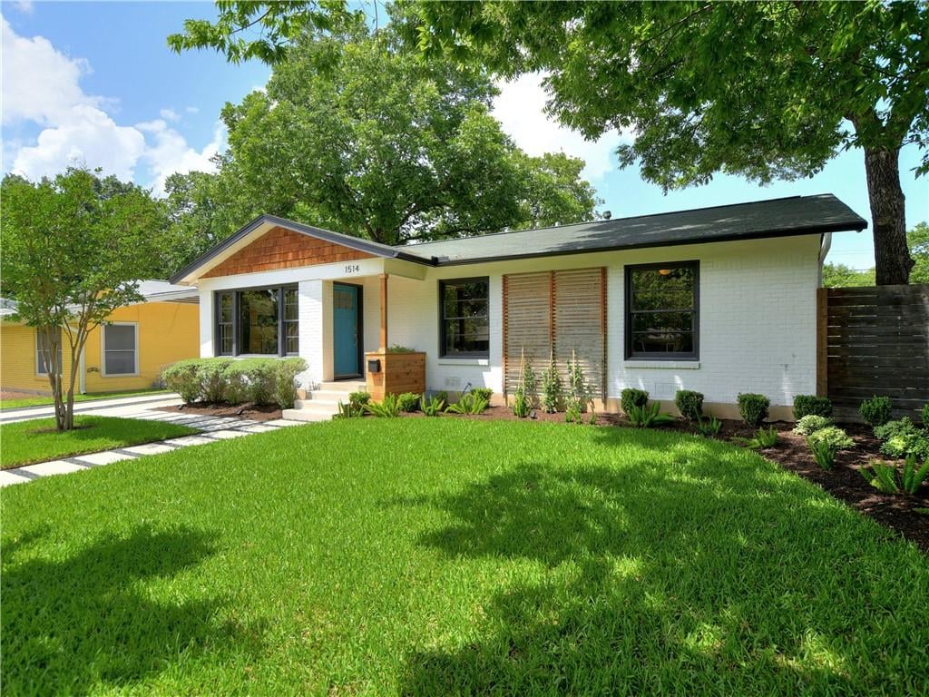 View 1514 Morrow St in Crestview Add Sec 08 1514 Morrow St - front exterior - Luxury home in Crestview Add Sec 08, Austin, TX