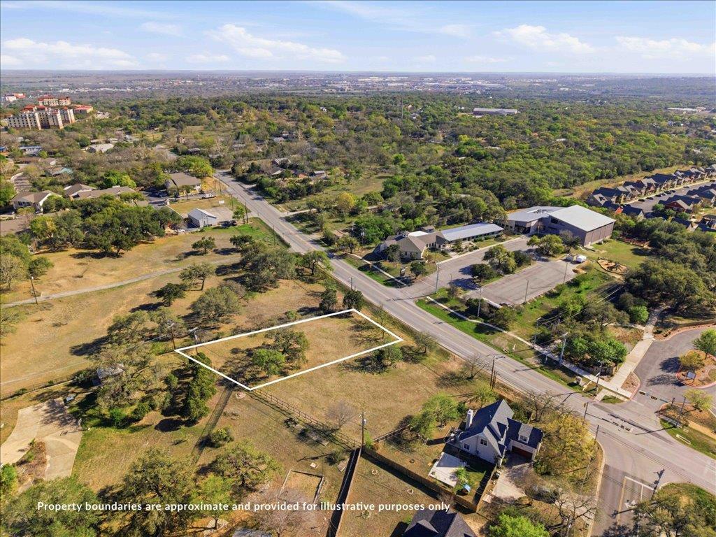View 1524 RR 12 Cir in Hughson Heights I 1524 RR 12 Cir - front exterior - Luxury lot in Hughson Heights I, San Marcos, TX