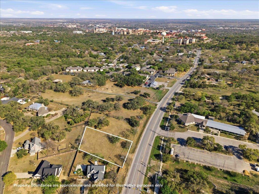 View 1526 RR 12 Cir in Hughson Heights I 1526 RR 12 Cir - front exterior - Luxury lot in Hughson Heights I, San Marcos, TX