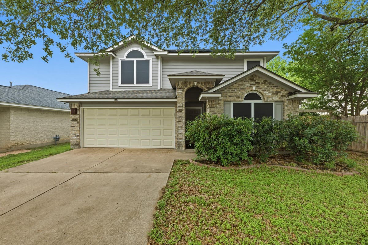 View 15308 Cadoz DR in Willow Run Sec 01 15308 Cadoz DR - front exterior - Luxury home in Willow Run Sec 01, Austin, TX