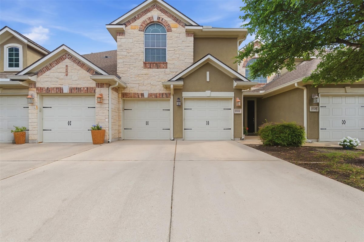 15331 Origins Ln - front exterior - Luxury home in Vistas At Lakeway Condo, Austin, TX