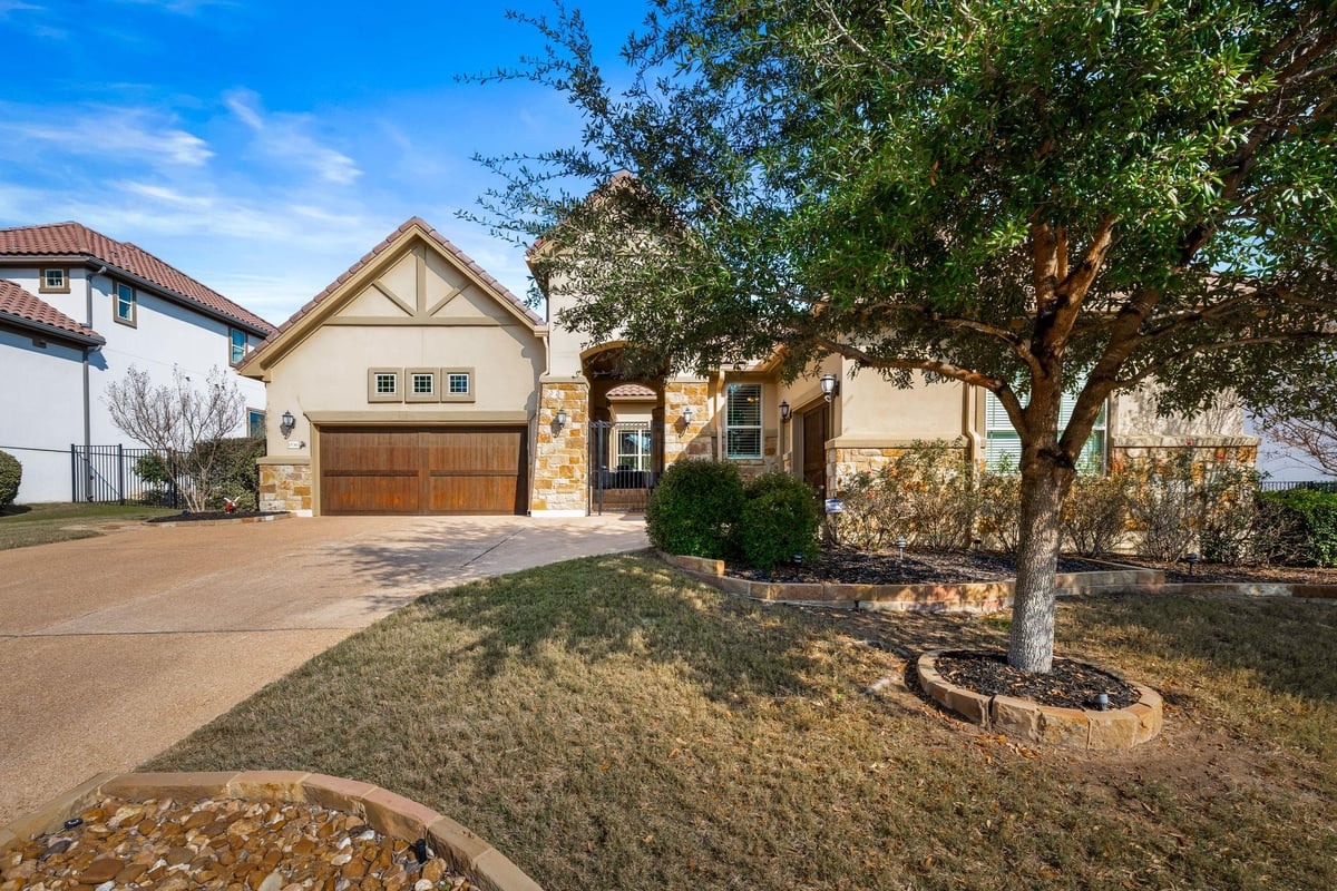 View 1536 Morning Moon CIR in McCormick Ranch On Lake Austin 1536 Morning Moon CIR - property photo 1 - Luxury home in McCormick Ranch On Lake Austin, Austin, TX