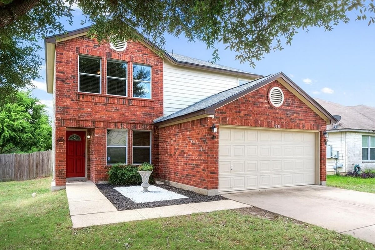 View 1539 Apollo Cir in Rhodes Sec 01 1539 Apollo Cir - front exterior - Luxury home in Rhodes Sec 01, Round Rock, TX