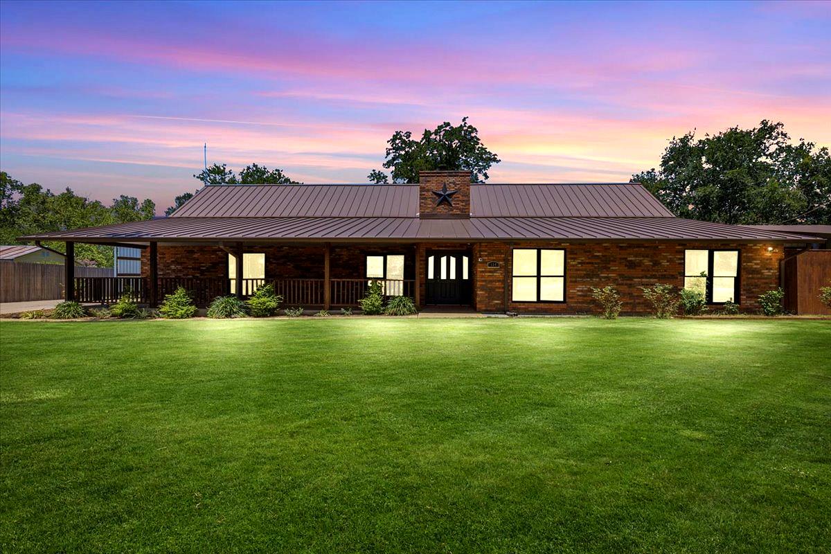 154 Shoreline DR - property photo 1 - Luxury home in Hasler River Shores, Bastrop, TX