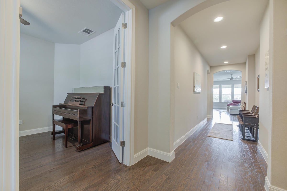 Bathroom at 1540 Cresson Trl - 4 bed 2 bath home