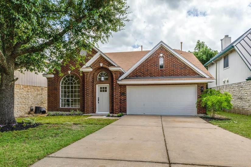 View 15413 Ozone Pl in Willow Run Sec 01 15413 Ozone Pl - front exterior - Luxury home in Willow Run Sec 01, Austin, TX