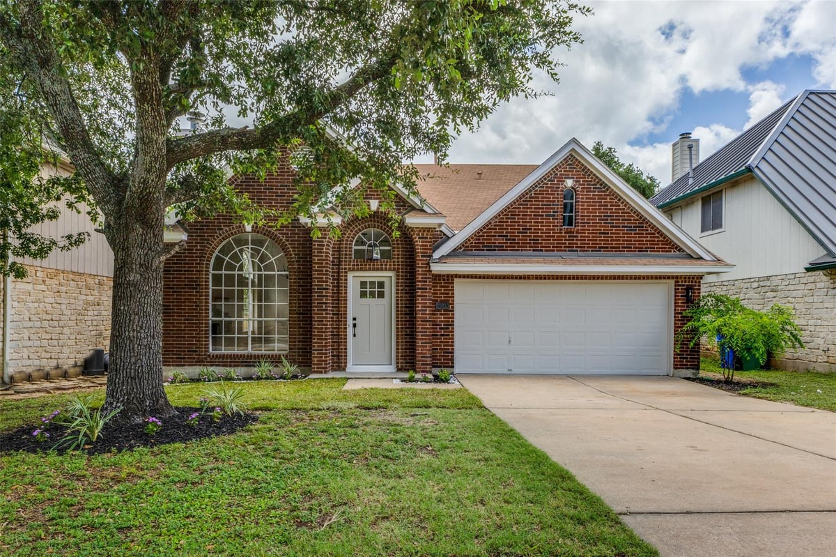 View 15413 Ozone Pl in Willow Run Sec 01 15413 Ozone Pl - front exterior - Luxury home in Willow Run Sec 01, Austin, TX