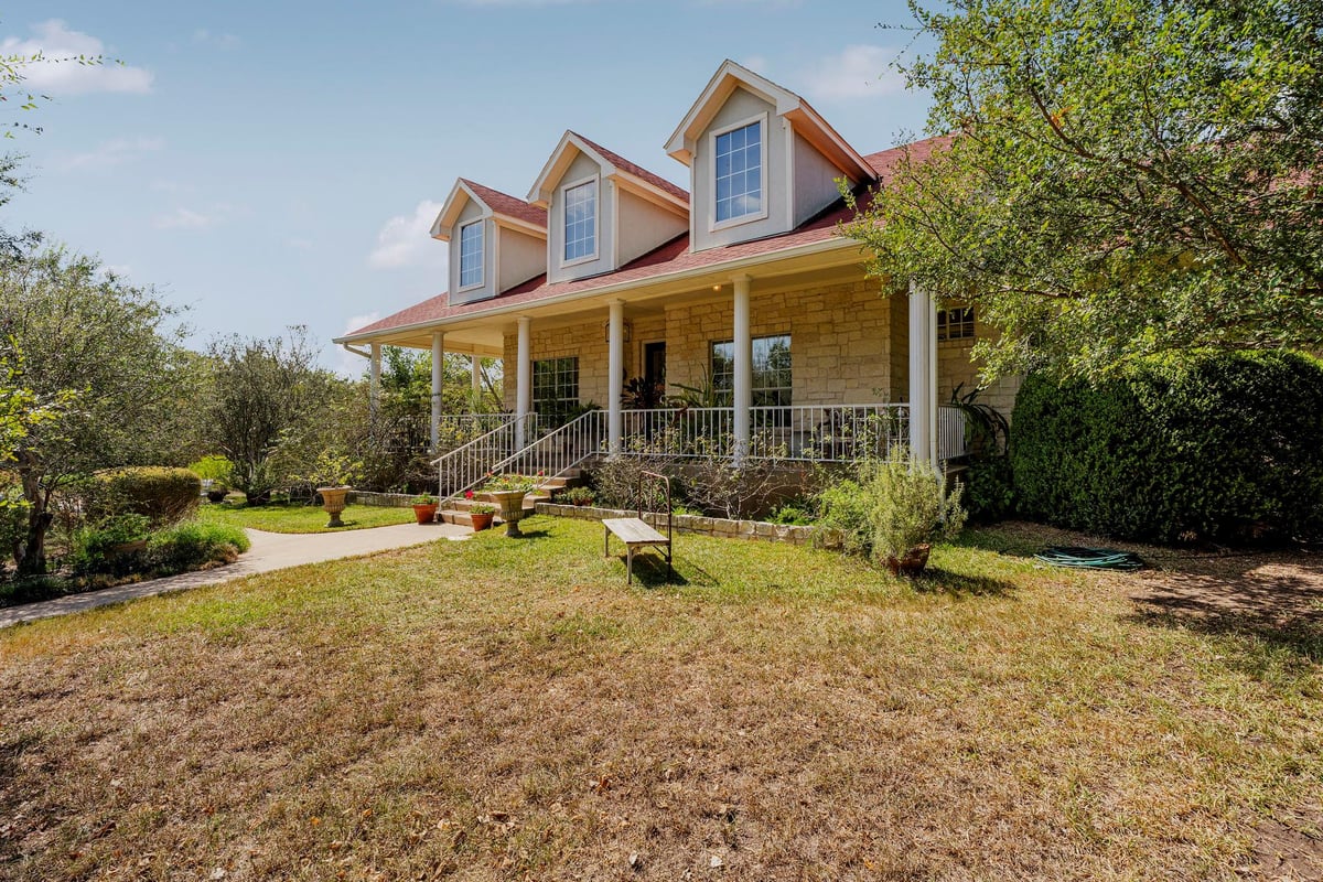 View 15420 Fox Run DR in Austin 15420 Fox Run DR, photo 1 of 39, Austin, Austin, TX